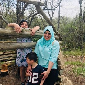 Meet your Posher, Fatima